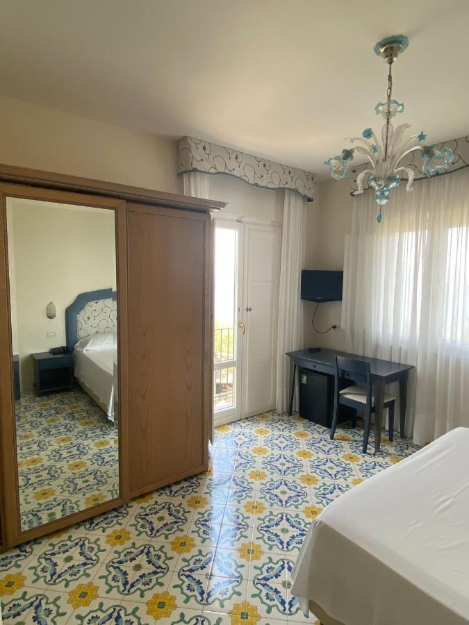 Hotel La Badia Sorrento Eksteriør billede